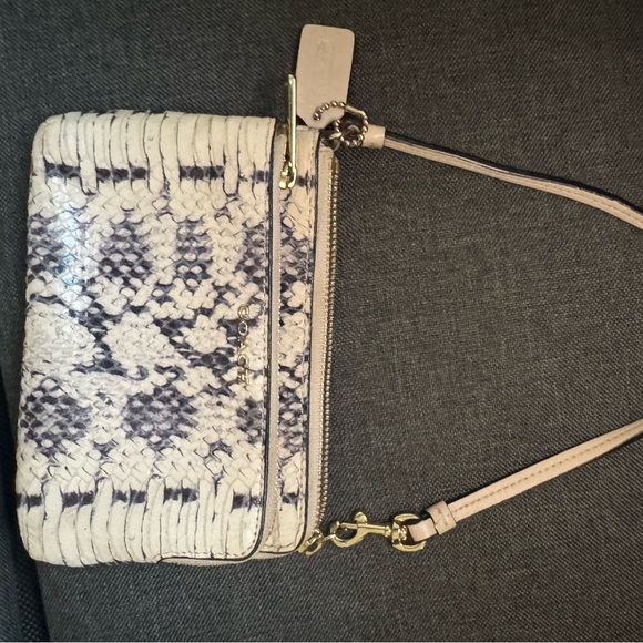 Coach Cream and Black Snake Print Wristlet - Picture 6 of 10